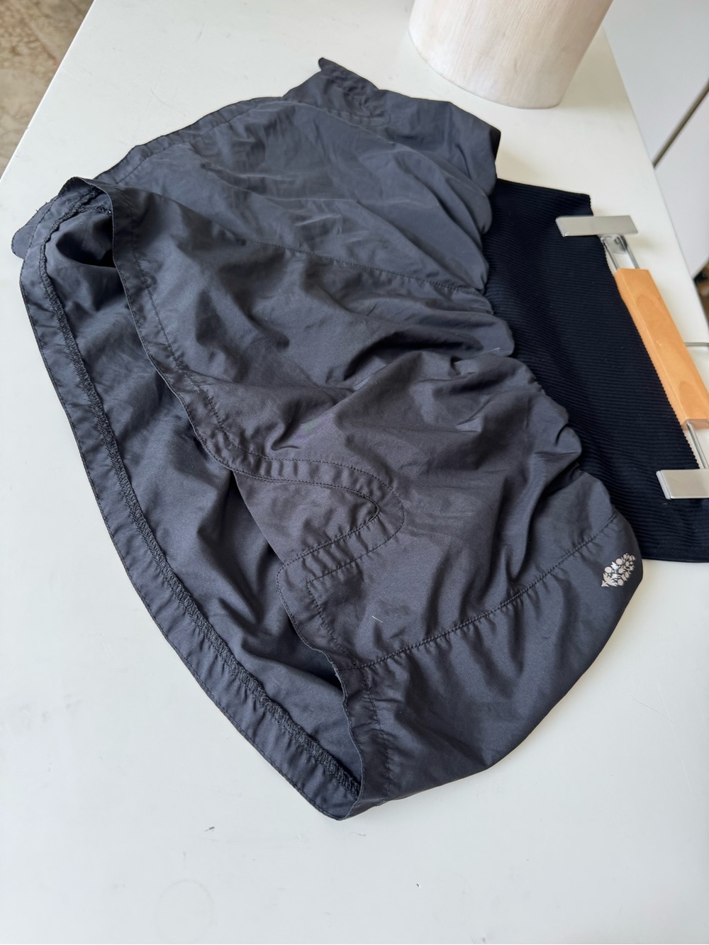 Free People Movement Athletic Shorts – Women’s S/P - Picture 10 of 10